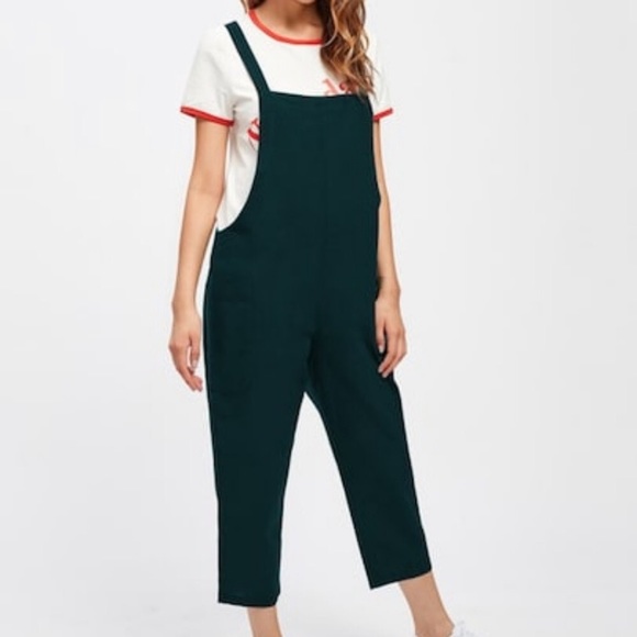 ONLY ONE LEFT! Pocket Side Overalls - Picture 4 of 8